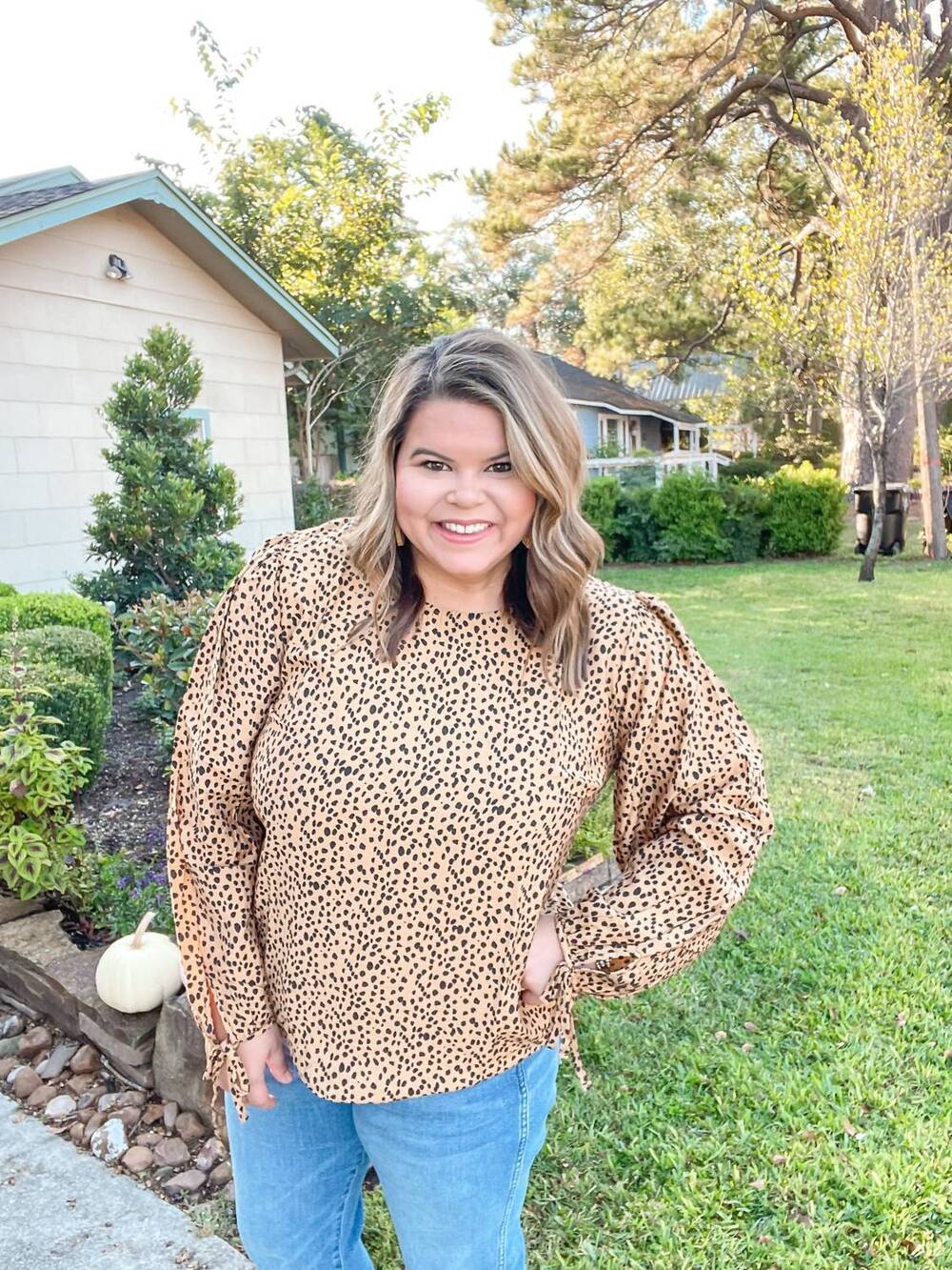 NEW MICHELLE MCDOWELL sawyer top in yellow & black